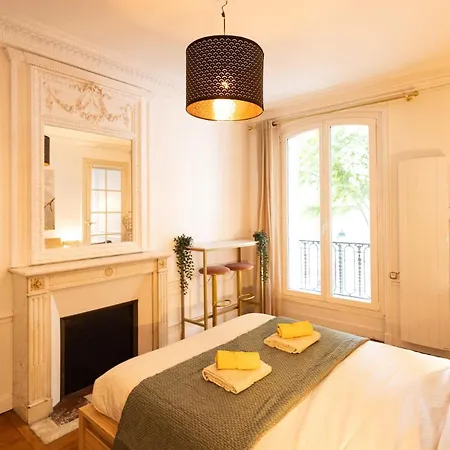 Apartment Le Bel Confort Glam Chic